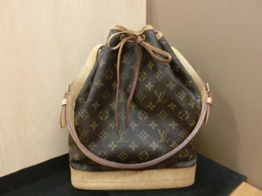 Louis Vuitton Noe Monogram Shoulder Bag Drawstring